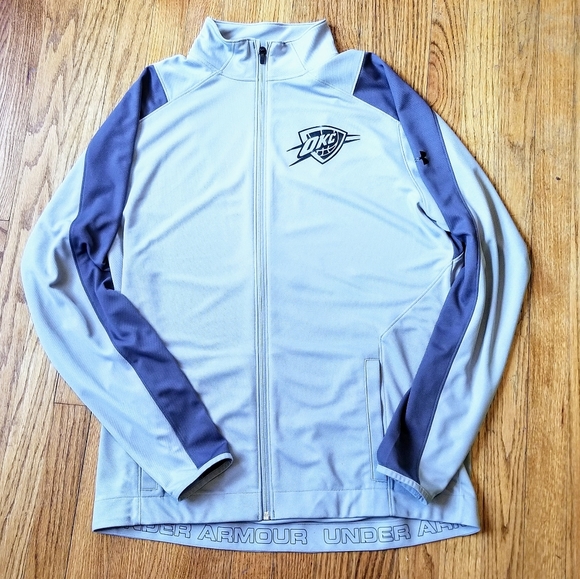 under armour thunder jacket